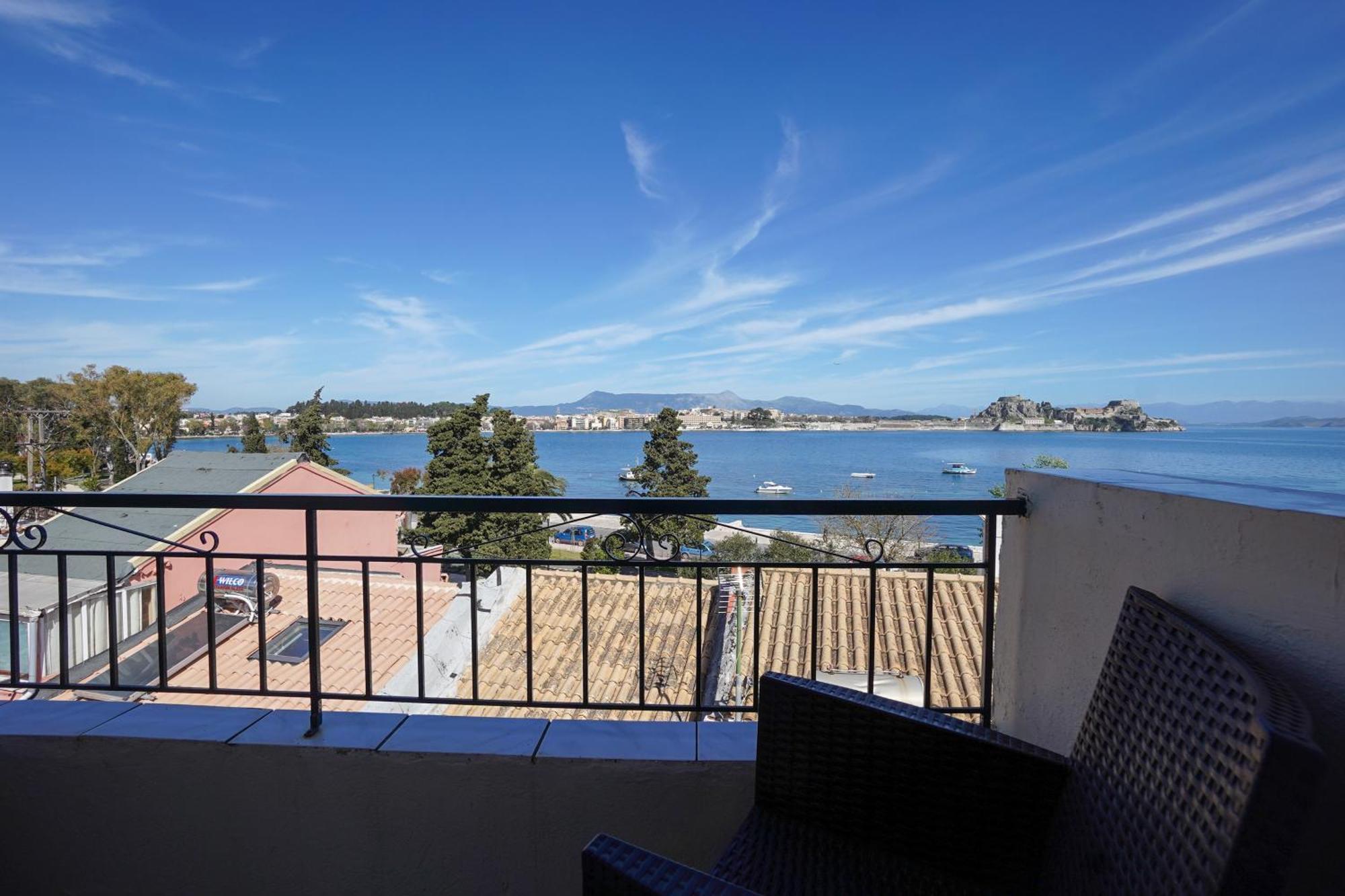 Anemomilos Sea View Penthouse Corfu  Bagian luar foto