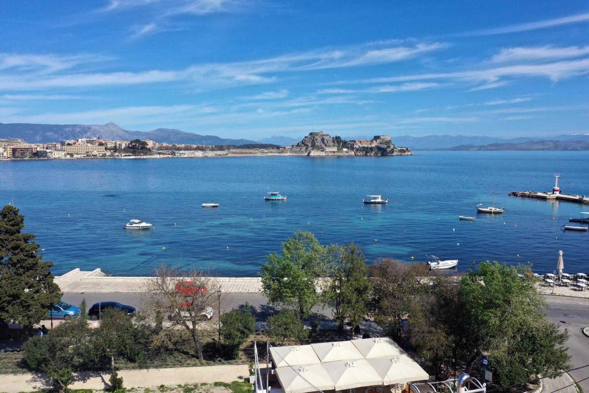 Anemomilos Sea View Penthouse Corfu  Bagian luar foto